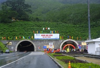 Thông xe hầm đường bộ dài nhất Đông Nam Á nối Đà Nẵng-Thừa Thiên-Huế