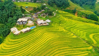 Du lịch Việt Nam: Lách “khe cửa hẹp” để “chuyển mình”