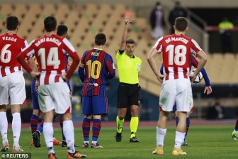 Messi bị đuổi, Barca mất Siêu cúp sau 120 phút