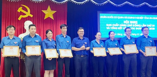 Đoàn khối Cơ quan và Doanh nghiệp tỉnh An Giang tổng kết công tác Đoàn và phong trào thanh niên năm 2020