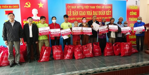 An Giang: Agribank tài trợ 76 căn nhà Đại đoàn kết cho hộ nghèo