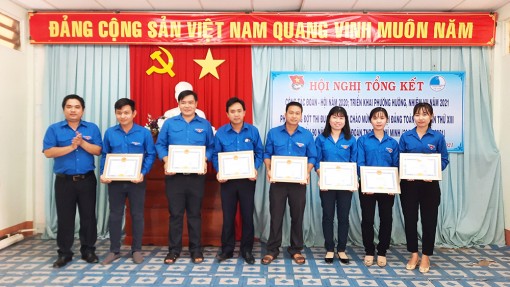Huyện đoàn Châu Phú tổng kết công tác Đoàn năm 2020 và triển khai nhiệm vụ năm 2021