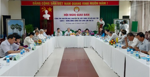 Hội nghị giao ban công tác khuyến học, khuyến tài, xây dựng xã hội học tập cụm 8- Đồng bằng sông Cửu Long