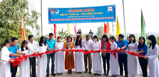 Chợ Mới khánh thành cầu Hy vọng 88 - cầu kênh Cà Mau