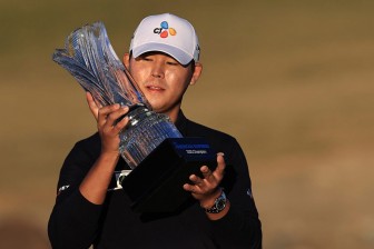 Tay golf Hàn Quốc vô địch The American Express