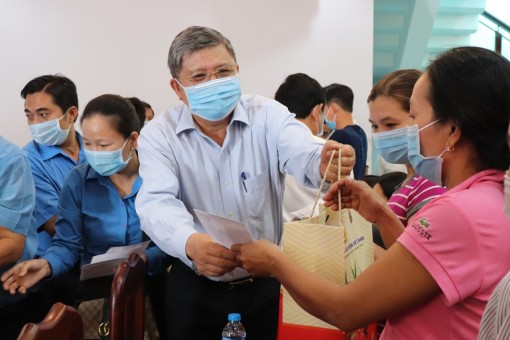 An Giang chăm lo Tết cho đoàn viên, người lao động