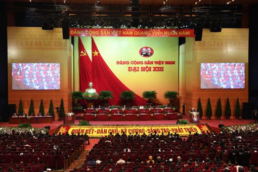Hôm nay (28-1): Đại hội XIII nghe báo cáo, xem xét công tác nhân sự