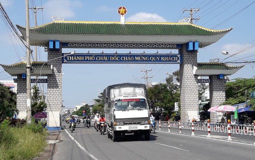 Châu Đốc xây dựng thành phố du lịch thông minh, hiện đại vùng biên