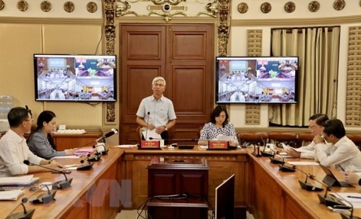TP. Hồ Chí Minh cách ly 21 ngày những người về từ Quảng Ninh, Hải Dương