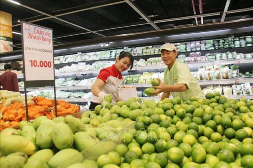 Tháng 1, sôi động hoạt động bán lẻ, kinh doanh dịch vụ tiêu dùng
