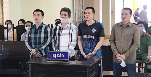 Rủ nhau đi trộm