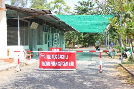 Chủ tịch UBND tỉnh An Giang yêu cầu tăng cường phòng, chống dịch trong dịp Tết Nguyên đán Tân Sửu 2021