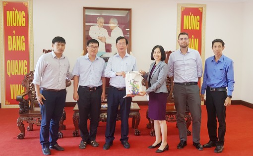 Victoria Châu Đốc chúc Tết UBND tỉnh An Giang