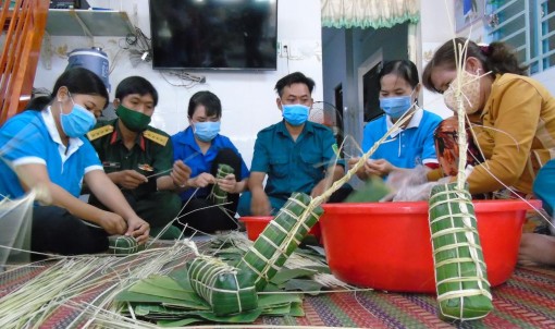 Phú Tân rộn ràng các hoạt động mừng Đảng - mừng Xuân
