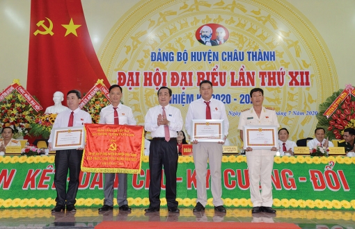 Châu Thành tăng cường xây dựng, chỉnh đốn Đảng