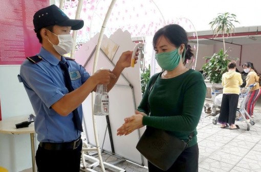 Cà Mau: Bám sát địa bàn, lập danh sách hộ dân có người thân ở ngoài tỉnh trở về