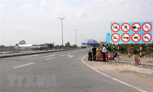 Chấn chỉnh tình trạng mất an toàn giao thông trên tuyến Lộ Tẻ-Rạch Sỏi