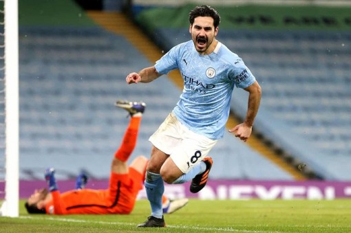 Man City “vùi dập” Tottenham, lập kỷ lục thắng 16 trận liên tiếp