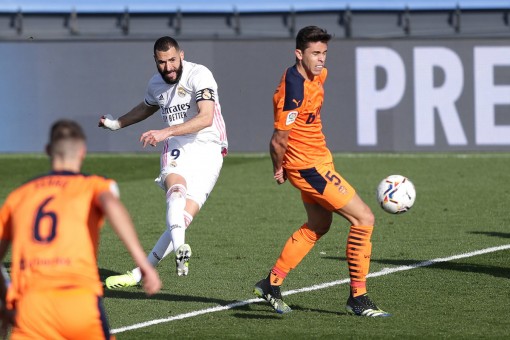 Zidane tuyên bố Real còn cửa vô địch La Liga