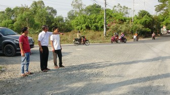 Lãnh đạo huyện Tri Tôn khảo sát các công trình đầu năm