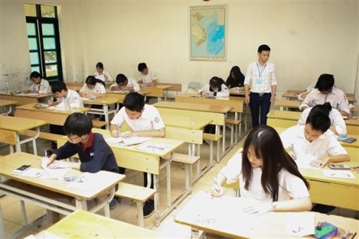 Cập nhật 32 địa phương lùi thời gian đến trường, cho học trực tuyến sau Tết