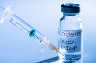EU đạt thỏa thuận mua thêm 150 triệu liều vaccine của hãng Moderna