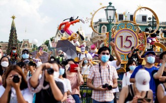 Dịch Covid-19 lắng dịu, Hồng Kông (Trung Quốc) mở cửa lại Disneyland