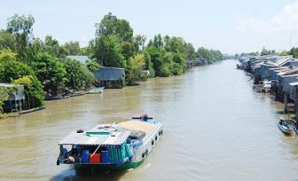 Hạn chế giao thông đường thủy trên kênh Vĩnh Tế (đoạn từ bến đá núi Sam đến ranh Kiên Giang)