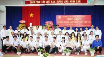 Trường Cao đẳng Y tế An Giang họp mặt kỷ niệm 66 năm ngày Thầy thuốc Việt Nam