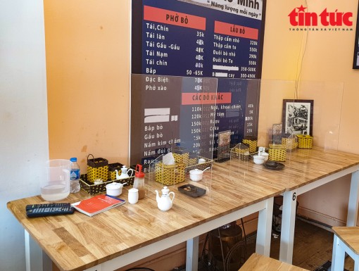 Hà Nội: Quán ăn, cà phê trong nhà mở cửa trở lại từ 0 giờ ngày 2-3