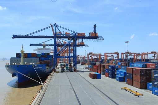 Giữ nhịp tăng trưởng, xuất nhập khẩu cả nước đều vượt 2 con số