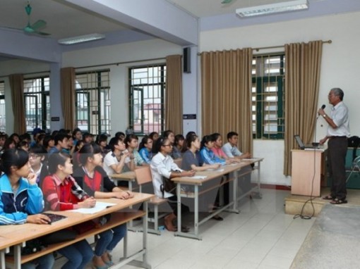 Hà Nội: Nhiều trường đại học tiếp tục học online đến hết ngày 14-3