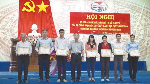 TX. Tân Châu học tập Bác