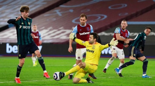 Lingard lại ghi bàn, West Ham áp sát tốp bốn