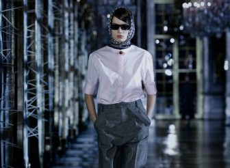 Maria Grazia Chiuri đem cổ tích đến bộ sưu tập mới nhất của Dior 2021