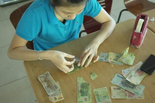 Quy định về việc thu, đổi tiền không đủ tiêu chuẩn lưu thông