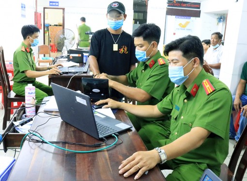 An Giang làm căn cước công dân suốt ngày đêm
