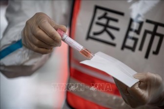 Nhật Bản cân nhắc yêu cầu tất cả người nhập cảnh xét nghiệm biến thể mới