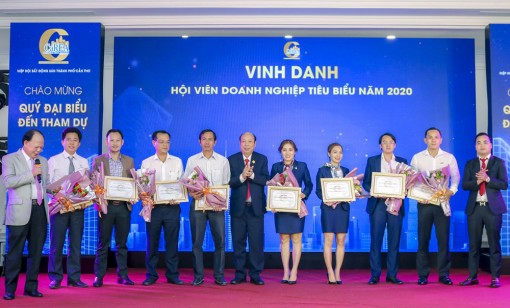 BĐS Nam Miền Tây xuất sắc nhận bằng khen từ Hiệp hội Bất động sản TP. Cần Thơ