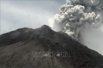 Núi lửa Merapi ở Indonesia phun trào 2 lần trong ngày 22-3