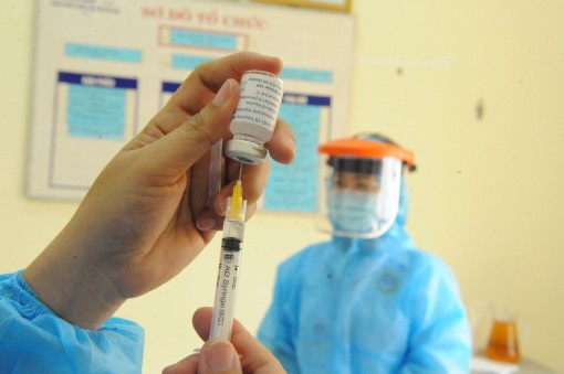 Long An: UBND tỉnh trình HĐND tỉnh về việc mua và sử dụng vắc-xin Covid-19