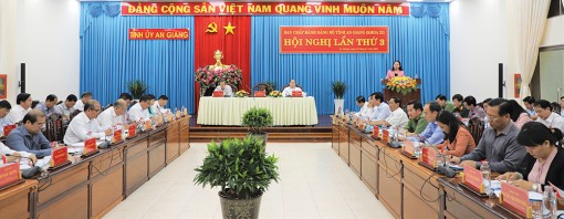 An Giang nỗ lực vượt khó, phấn đấu thực hiện thắng lợi nhiệm vụ chính trị năm 2021