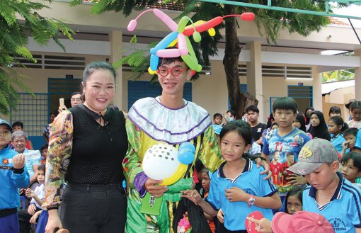 Nữ cán bộ Đoàn nhiệt huyết, tận tâm