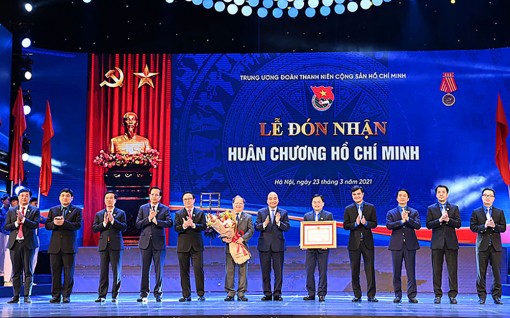 Phát huy trách nhiệm của thanh niên trong bảo vệ nền tảng tư tưởng của Đảng