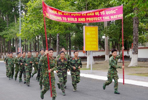 An Giang: Gần 200 cán bộ, chiến sĩ tham dự lễ phát động “Toàn dân rèn luyện thân thể theo gương Bác Hồ vĩ đại”