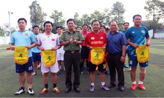 Công an tỉnh An Giang tổ chức Giải bóng đá chào mừng kỷ niệm 75 năm ngày truyền thống lực lượng Tham mưu CAND