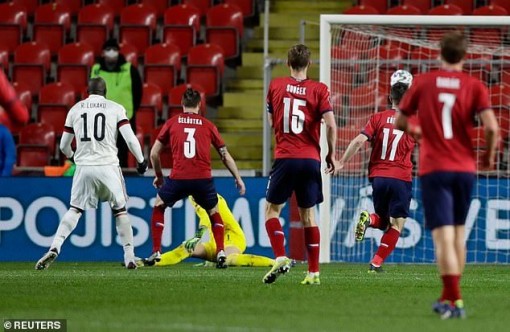 Lukaku, De Bruyne giải cứu tuyển Bỉ
