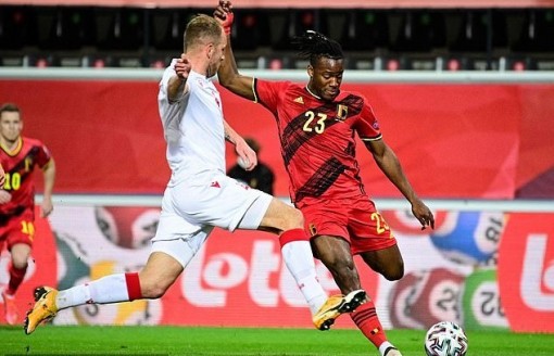 Bỉ nhấn chìm Belarus bằng tỷ số 8-0