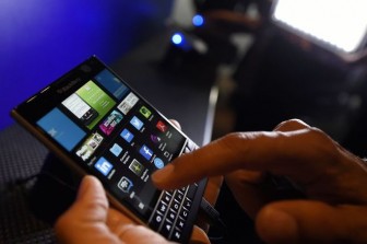 Vén màn chiếc điện thoại sắp ra mắt của BlackBerry