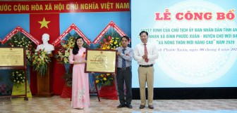 Bình Phước Xuân đón bằng của Chủ tịch UBND tỉnh An Giang công nhận đạt chuẩn “Xã nông thôn mới nâng cao”